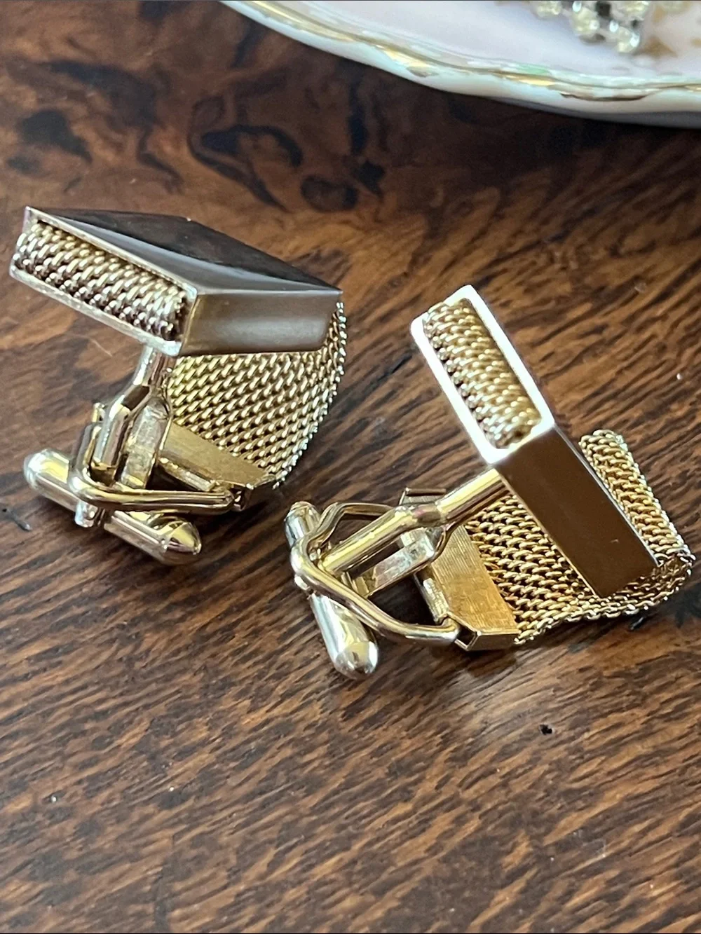 Vintage SWANK Engravable Gold-tone Mesh Cufflinks